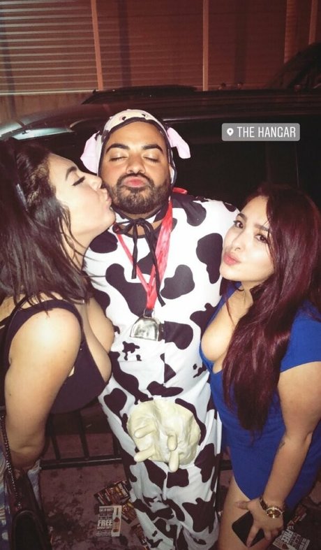 big tits brunette onlyfans pretty pics