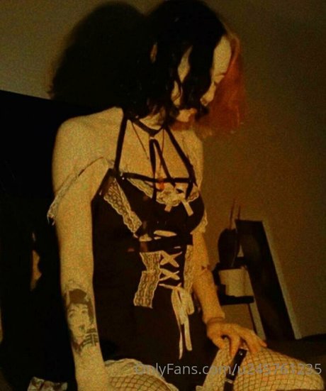 alicewonderfull art actress photos