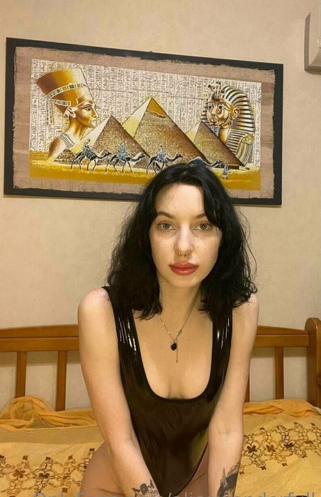 alicewonderfull art model gallery