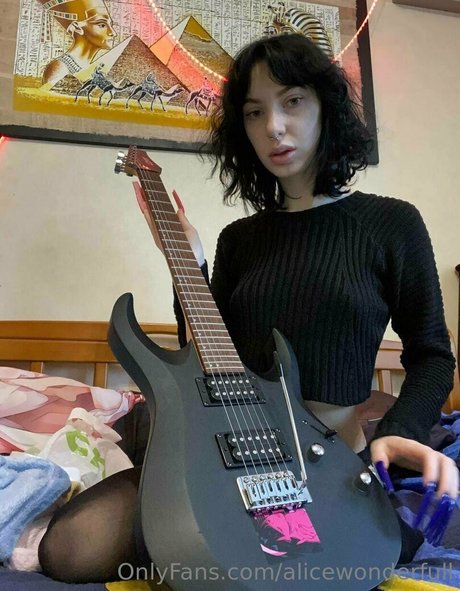 alicewonderfull model beautiful archive