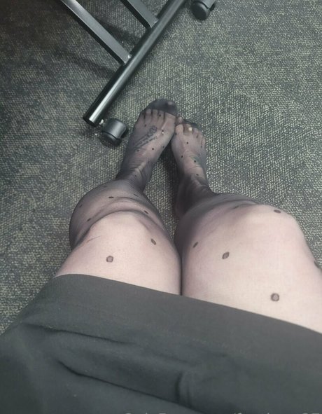 feetheat27 nice actress photos