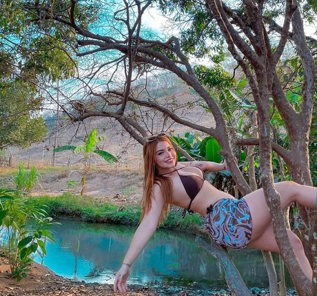 Clara Dfant pretty actress gallery