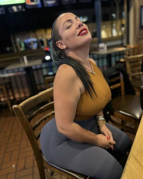 TemptationNena model exclusive picture