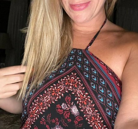 ourdirtysecretxo model hot pictures