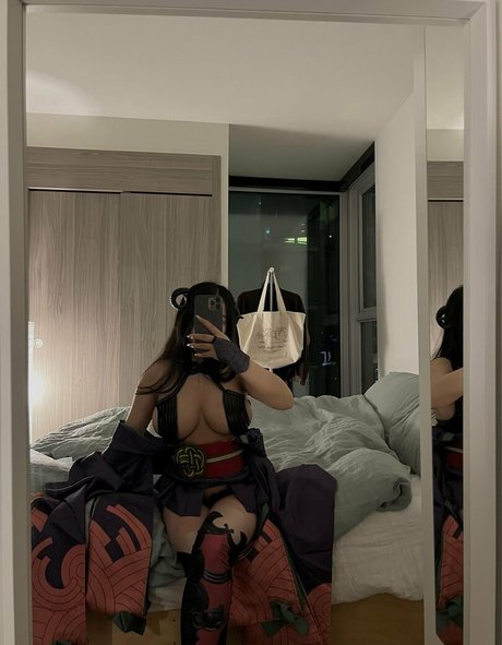 bunnygirlyeona star naked image