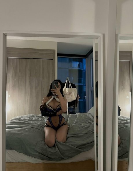 bunnygirlyeona exclusive pornstar image