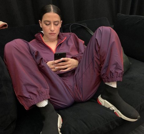 Ilana Glazer star nude pic