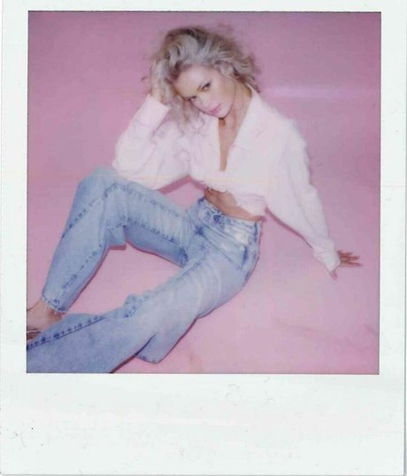 milf tits onlyfans naked pics