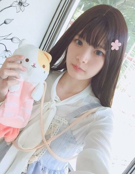 FurarOoO exclusive pornstar pics