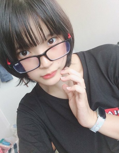 FurarOoO perfect model picture