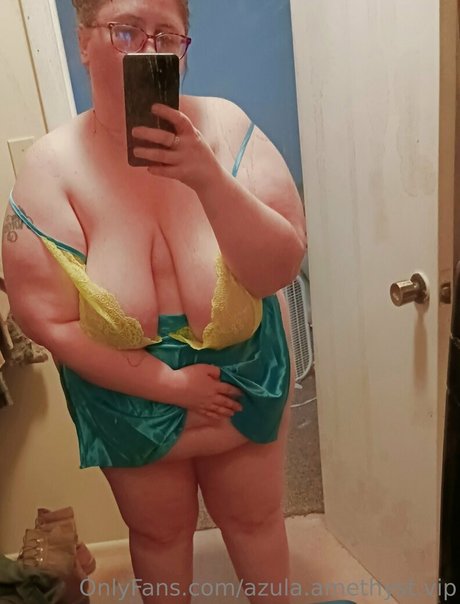 azula amethyst vip model naked photo