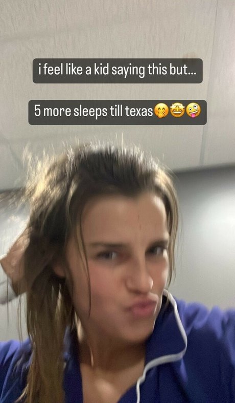 Janelle Jolicoeur beautiful pornstar pic