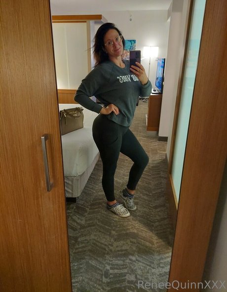 reneequinnxxx pornstar beautiful pic