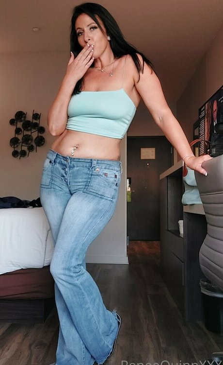 reneequinnxxx perfect pornstar photos