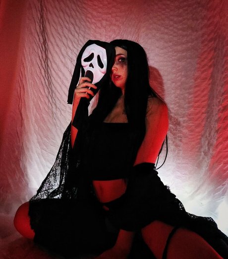 ravensrefuge star exclusive pictures