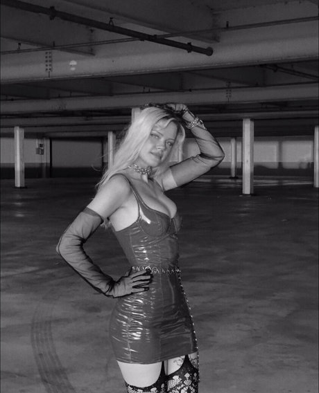 brittvnybitchh hd actress pictures