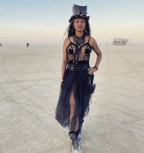 Kelly Hu pornographic star gallery