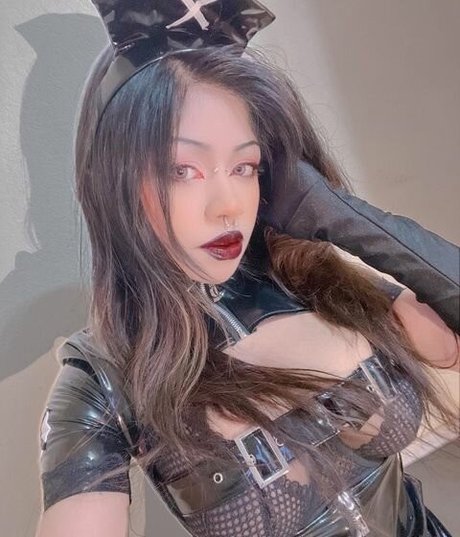 mature wife onlyfans pretty pic