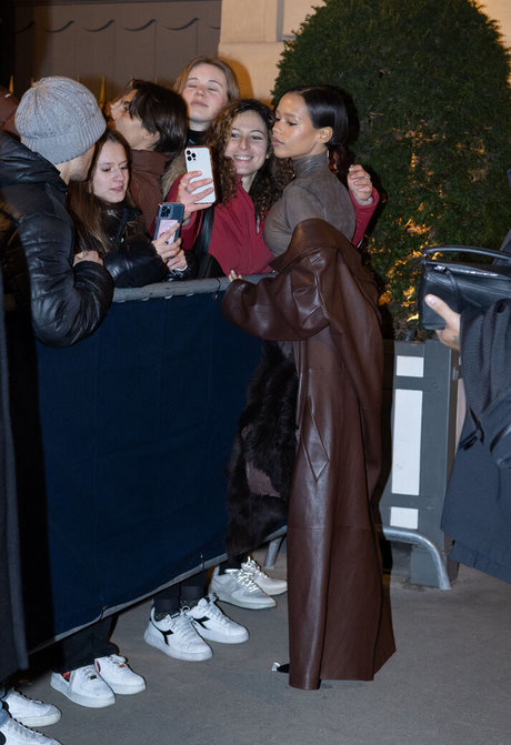 Taylor Russell hot model image