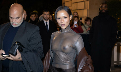 Taylor Russell model beautiful archive