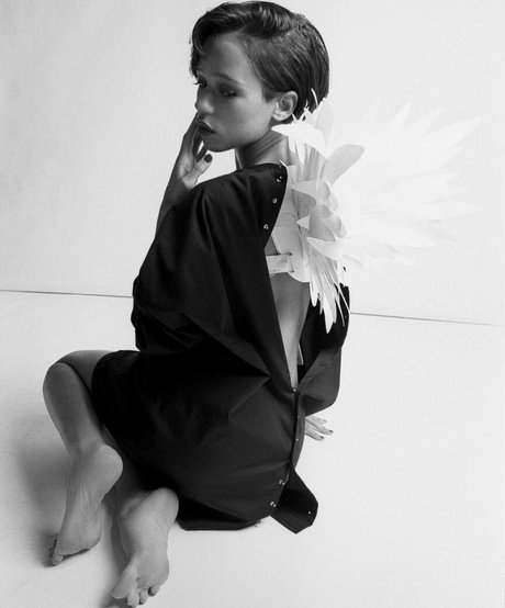 Taylor Russell best pornstar images