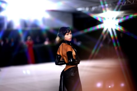 Taylor Russell free pornstar pic