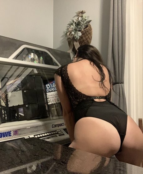 norahjgracie Photo Gallery