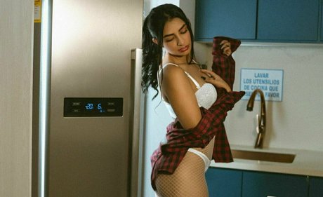 cutecamila high quality model img