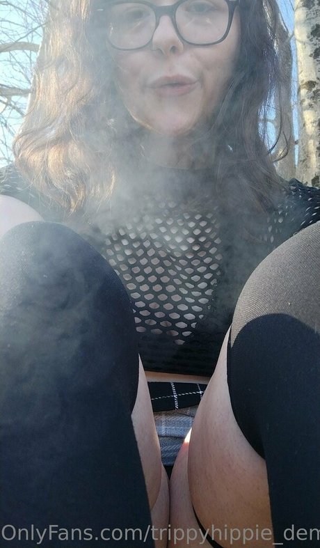 trippyhippie demise hot model pic