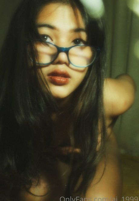 ai 1999 nudes actress pictures