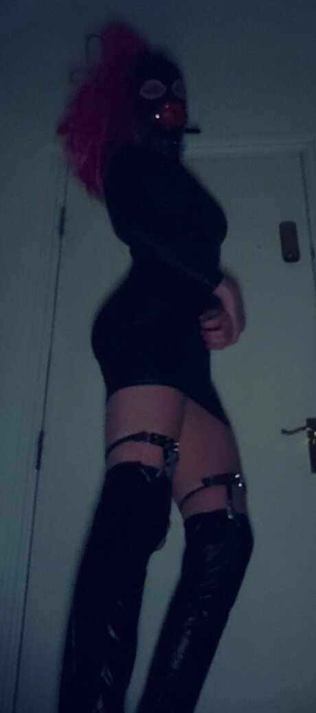 corruptedsissybimbodoll star hot picture