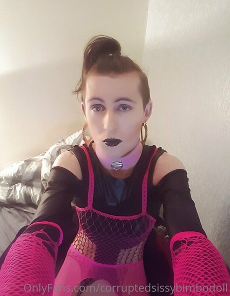 corruptedsissybimbodoll top actress pic