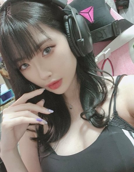 Kiyocosplay free pornstar galleries