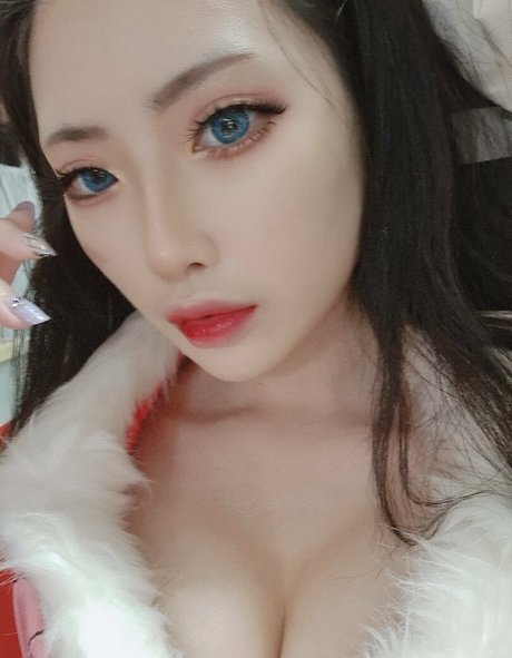 Kiyocosplay model high quality pic