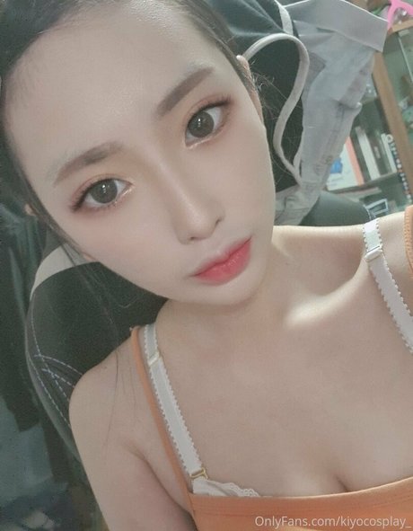 Kiyocosplay model exclusive image