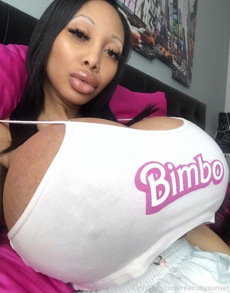 realrubysunset model nudes image