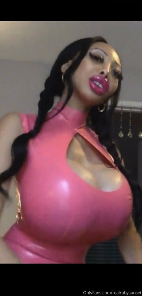realrubysunset nude pornstar picture