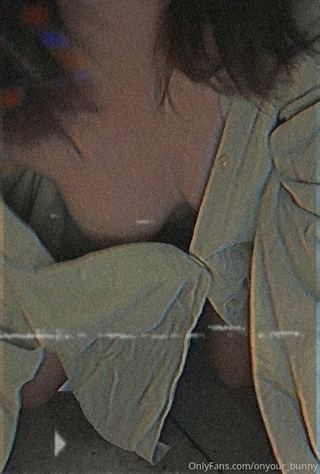 onyour bunny pornstar top pic
