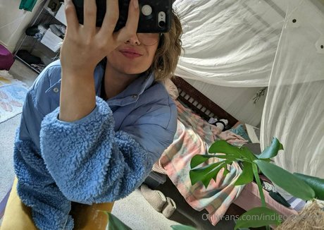 diaspicefree model nude gallery