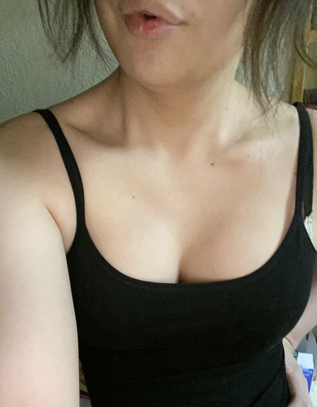 sakiinightshade xxx model picture