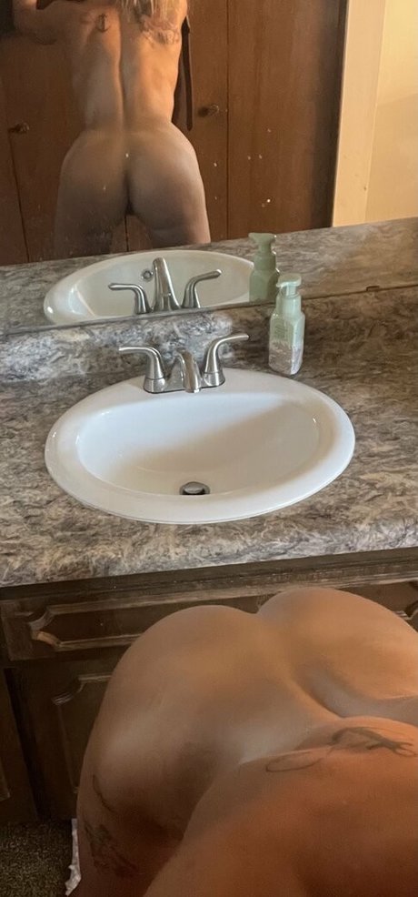 whitesugarr beautiful model picture