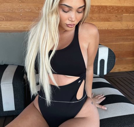 Camaryn Swanson Photo Gallery