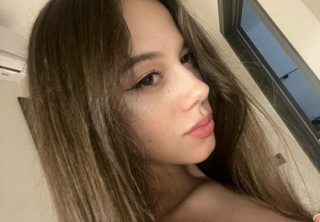 taanni star naked image