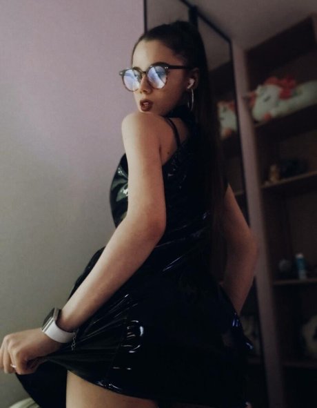 taanni nudes actress pictures