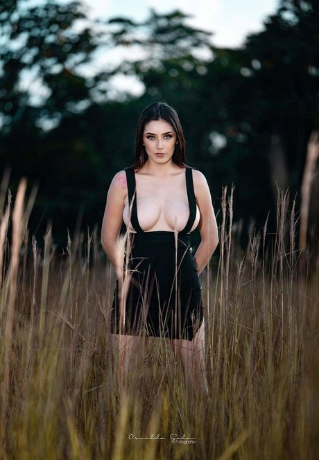 hottest wife onlyfans erotic images