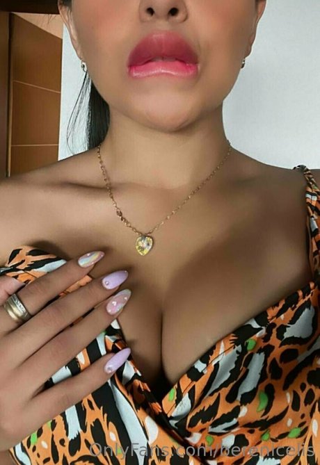 blonde wife onlyfans beautiful nude pictures