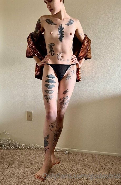 onlyfaery sex actress archive