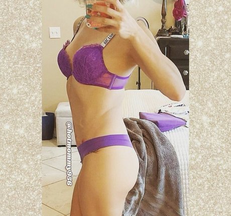 Hotmommy956 star hot photos