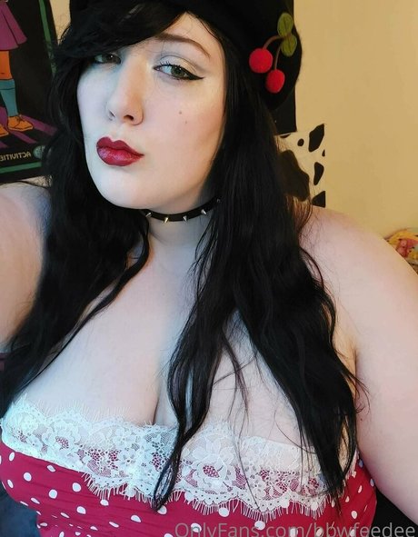 bbwfeedee hd model image