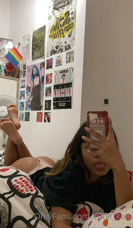 cutie kels perfect star picture